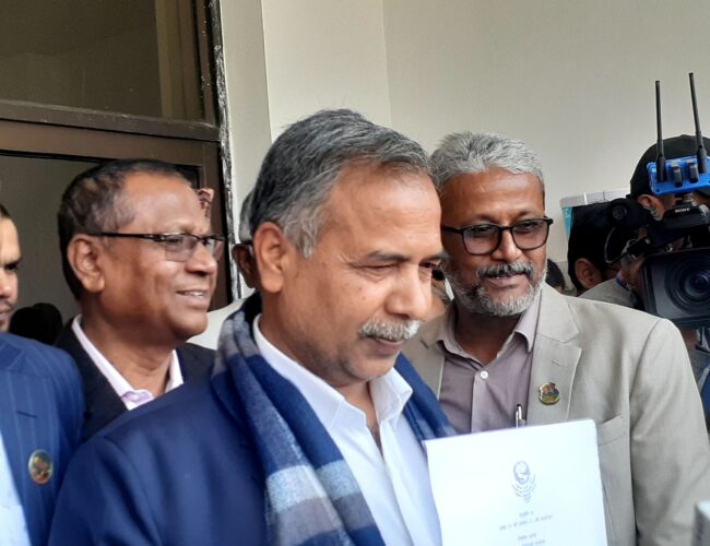 बाबू छोरा एकैदिन नेपाल प्रहरीमा डिएसपीको दर्ज्यानी चिन्ह द्वारा सुशोभित