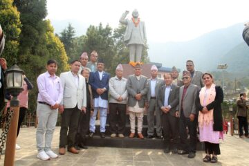 गुल्मीको धुर्कोटमा नयाँ गुफा फेला पर्‍यो