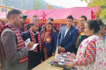नवनिर्वाचित राष्ट्रपति पौडेलद्वारा पशुपतिनाथको दर्शन